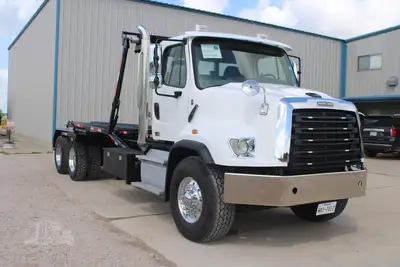 Used 2018 FREIGHTLINER 114SD Rolloff Trucks Texas US | Roll Off Truck World #1491745