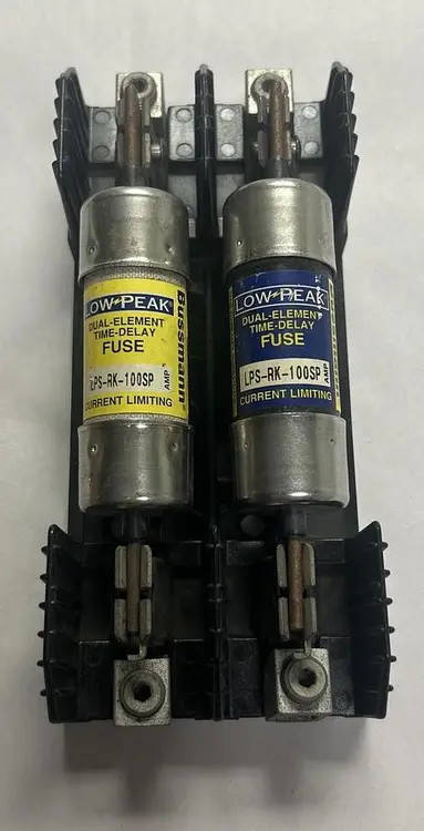 Used BUSSMANN R25100-2CR Fuse Accessories Ohio US | Surplus Asset Holdings #1246116