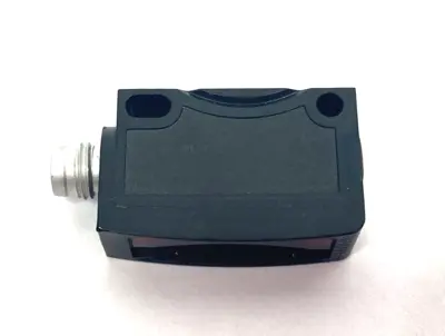 Used Balluff Photoelectric Diffuse sensor, Triangulation Photoelectric Sensors Michigan US | Maverick Industrial Sales #1410736