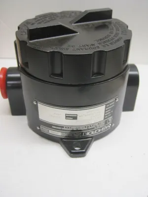 New Ashcroft B720T-X07 Diaphragm Pressure Switch B720TX07