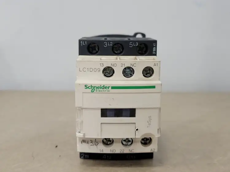 Used TELEMECANIQUE LC1 D09 Switchgears British Columbia CA | Lenmark #242035
