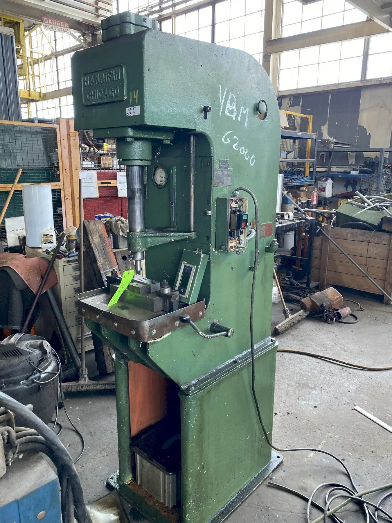 15 TON HANNIFIN #F-50 HYDRAULIC C-FRAME PRESS: STOCK #10464