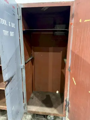 HEAVY DUTY ROLLING TOOL CABINET / STORAGE CART: YOBRO #24204
