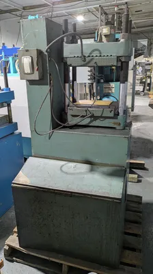 USED WABASH WABASH 50-1521M PRESS