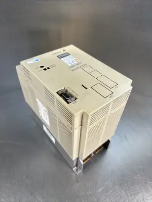 USED Yaskawa Yaskawa SGDB-20ADG 1F