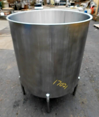 USED 750 GALLON TANK 750 GALLON