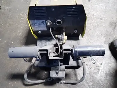 USED ESAB WARRIOR FEEDDUEL 304