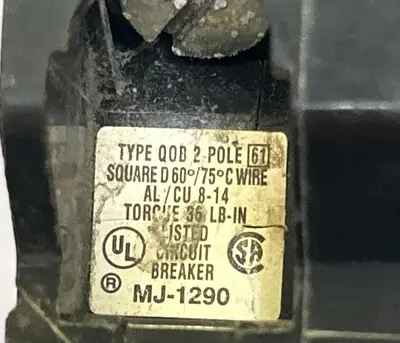 Used SQUARE D QOB220 Switchgears Ohio US | Surplus Asset Holdings #1185598