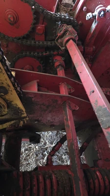 NEW HOLLAND FP230 chopper | Iron Listing (85)