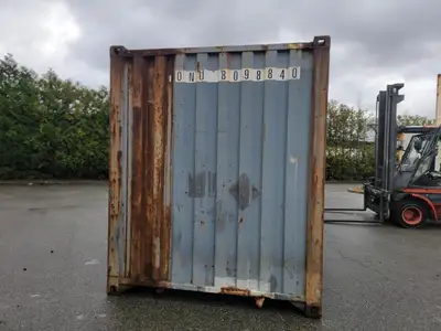 40 ft High-Cube Shipping Container - PONU8098840