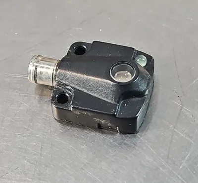 BANNER Q106EQ Sensor Head. Loc5E-19