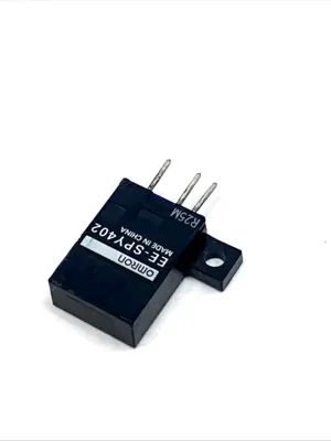 USED OMRON REFLECTIVE PHOTOMICROSENSOR 5MM NPN 5‑24V VERTICAL