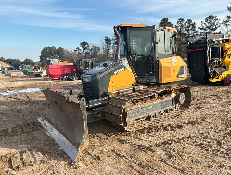 Used 2023 HYUNDAI HD100 Crawler Dozers Florida US | National Equipment Dealers #1422312