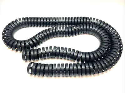 USED IGUS TRIFLEX R CABLE CARRIER 3D MULTI-AXIS CHAIN 135" SECTION