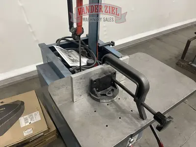 Used ROLL-IN ROLL-IN EF1459 ROLL IN VERTICAL BANDSAW Vertical Band Saws Michigan US | Vander Ziel Machinery Sales #1283709