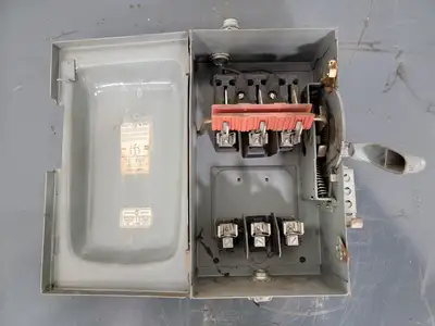 USED SQUARE D A85341