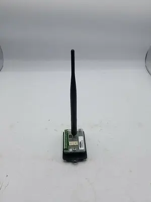 USED BANNER GATEWAY + TERRAWAVE LIGHTING ARRESTER