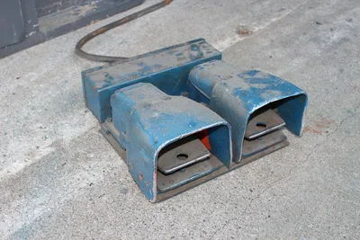 W.A. Whitney Hydraulic Punch - 1.25" Dia. x 1/2"