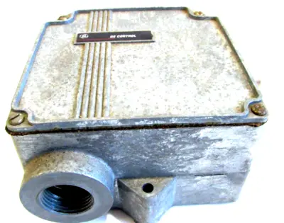 NEW GENERAL ELECTRIC CR115E124101 LIMIT SWITCH GEARED ROTARY
