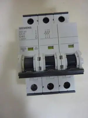 USED SIEMENS 5SY4340-7