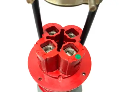 USED HUBBELL HEAVY DUTY IEC PIN & SLEEVE PLUG 3-PHASE 480VAC 60A