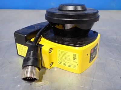 USED OMRON OS32CSN