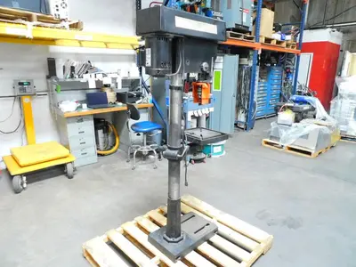 Used DAYTON 3Z918E Heavy Duty & Sensitive Single Spindle Drills Texas US | Aucto #1454465