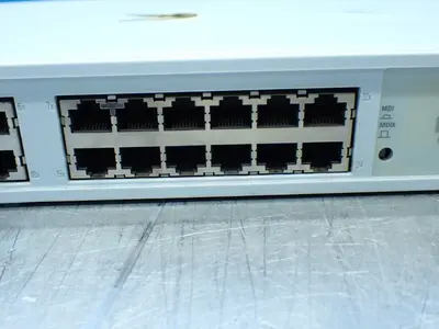 Used 3COM 16465100513.01 Network Switches Ohio US | HGR 24 #941874