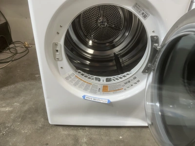 Used LG FRONT LOAD SET Residential Appliances Michigan US | Miedema Asset Management Group #1322214