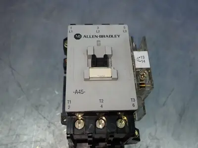 NEW ALLEN BRADLEY 100A45NZ3