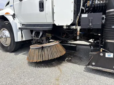 Used 2014 INTERNATIONAL 4000 Street Sweeper North Carolina US | Levan Equipment #1546309