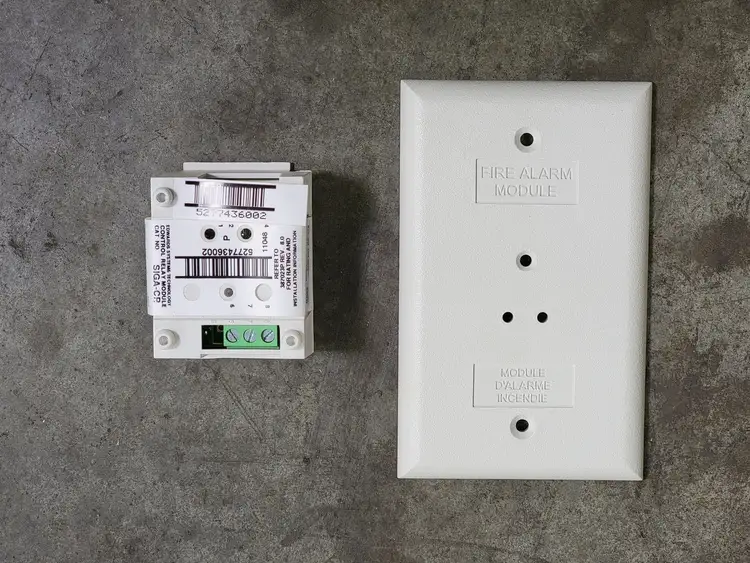 New | in-Stock EDWARDS SIGA-CR Misc Electrical & Power Parts British Columbia CA | Lenmark #252269