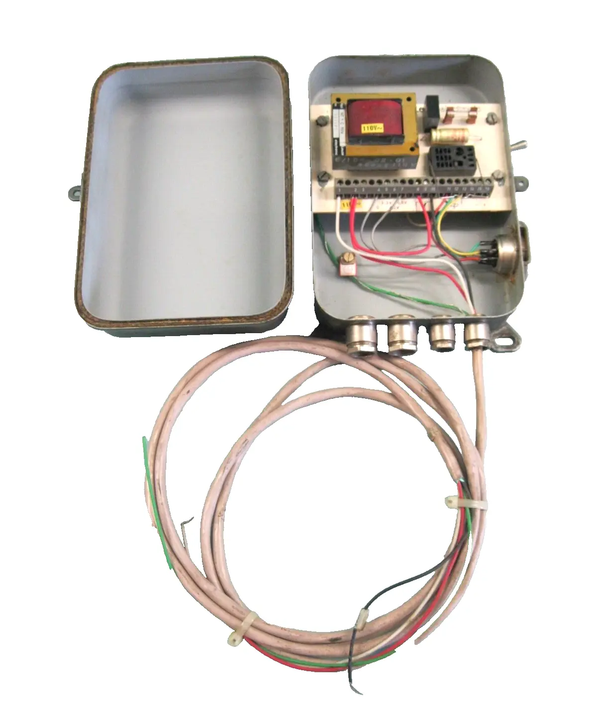 USED Leuze Electronics NT 1 C 110V