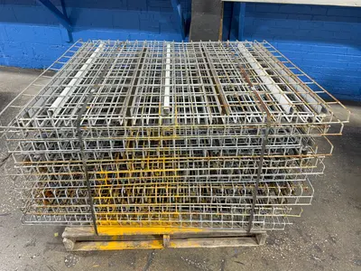 42” X 52” Wire Decking