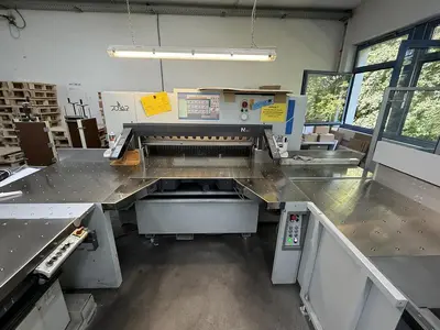 Used 2012 POLAR 137 AT FULL CUTTING SYSTEM Paper Cutters Illinois US | Capital Equipment Solutions #1389797