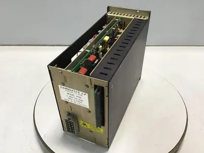 USED HUSKY 9152