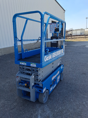 USED 2017 Genie GS-1930