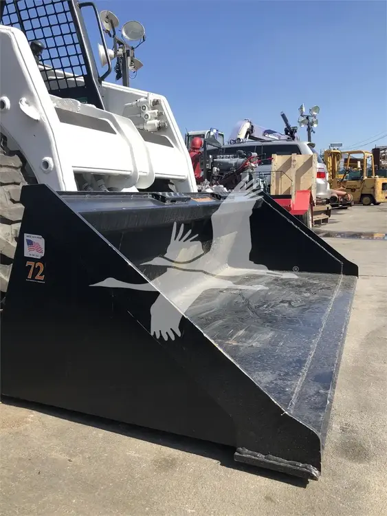 New | in-Stock 2026 TOMAHAWK 72 INCH Skid Steer Buckets California US | Lillo Machinery #1458198