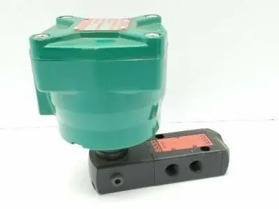 Asco NF8551B405 Hazardous Location Solenoid Valve 1/4" NPT 24VDC