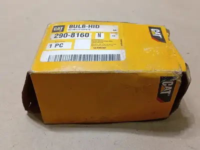 NEW CATERPILLAR 290-8160