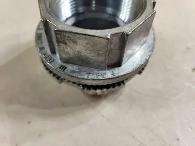 NEW THOMAS & BETTS H150GR-C