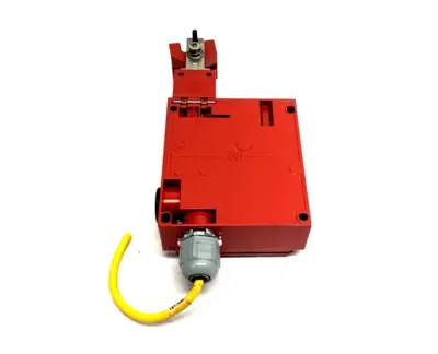 USED TELEMECANIQUE XCSE-7313, XCSE 7313, XCS-E7313