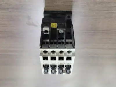 USED SIEMENS 3TF3110-0A
