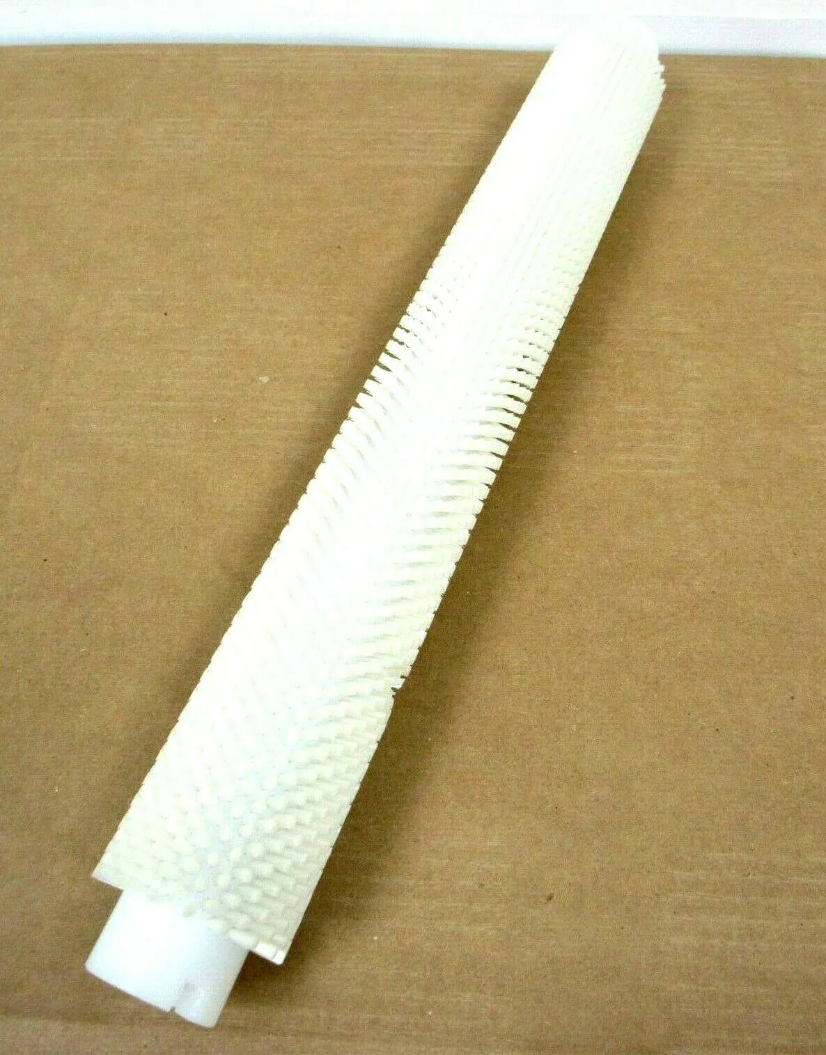 NEW PRECISION BRUSH 01553 PLASTIC BRUSH BB17-C-01