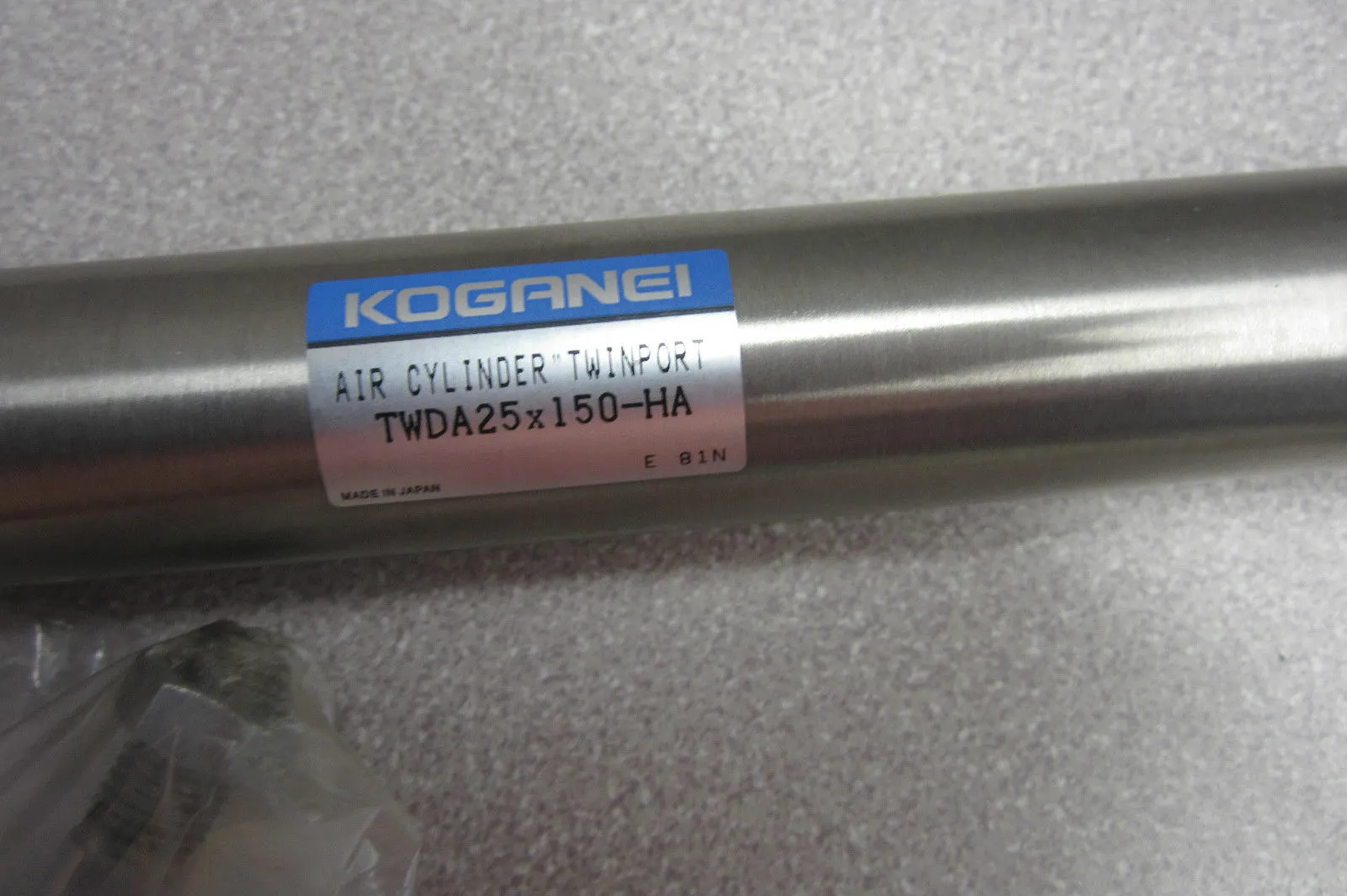 NEW KOGANEI TWDA25X150-HA AIR CYLINDER TWDA25X150HA