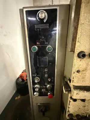 Used 1979 SAFAN VS 310-3 Power Squaring Shears (Inch) Ontario CA | ListingHippo #1490350