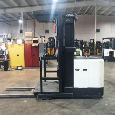 USED 2016 CROWN SP3510-30