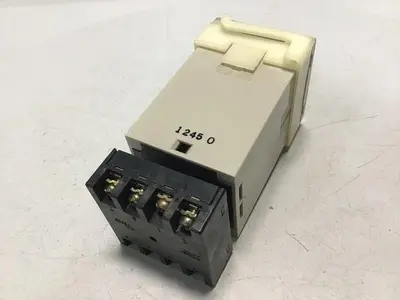 USED OMRON H5CN