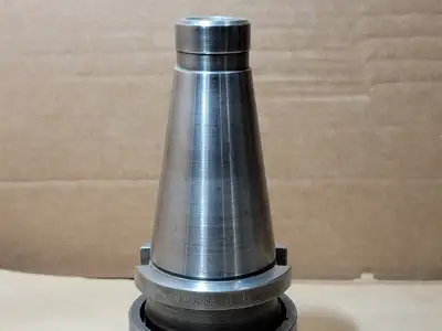 USED UNIVERSAL ENGINEERING 806068