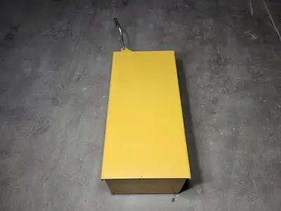Tool Box 23" x 10" x 10"